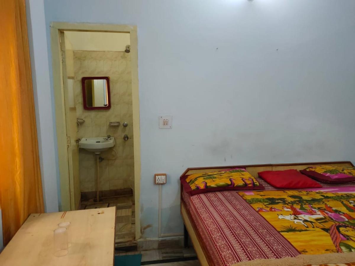 Hotel Ganga View Harry Stay Shivpuri  Екстер'єр фото
